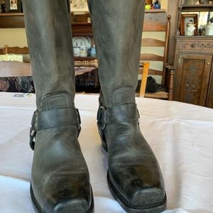 Frye Harness 12 R Boots